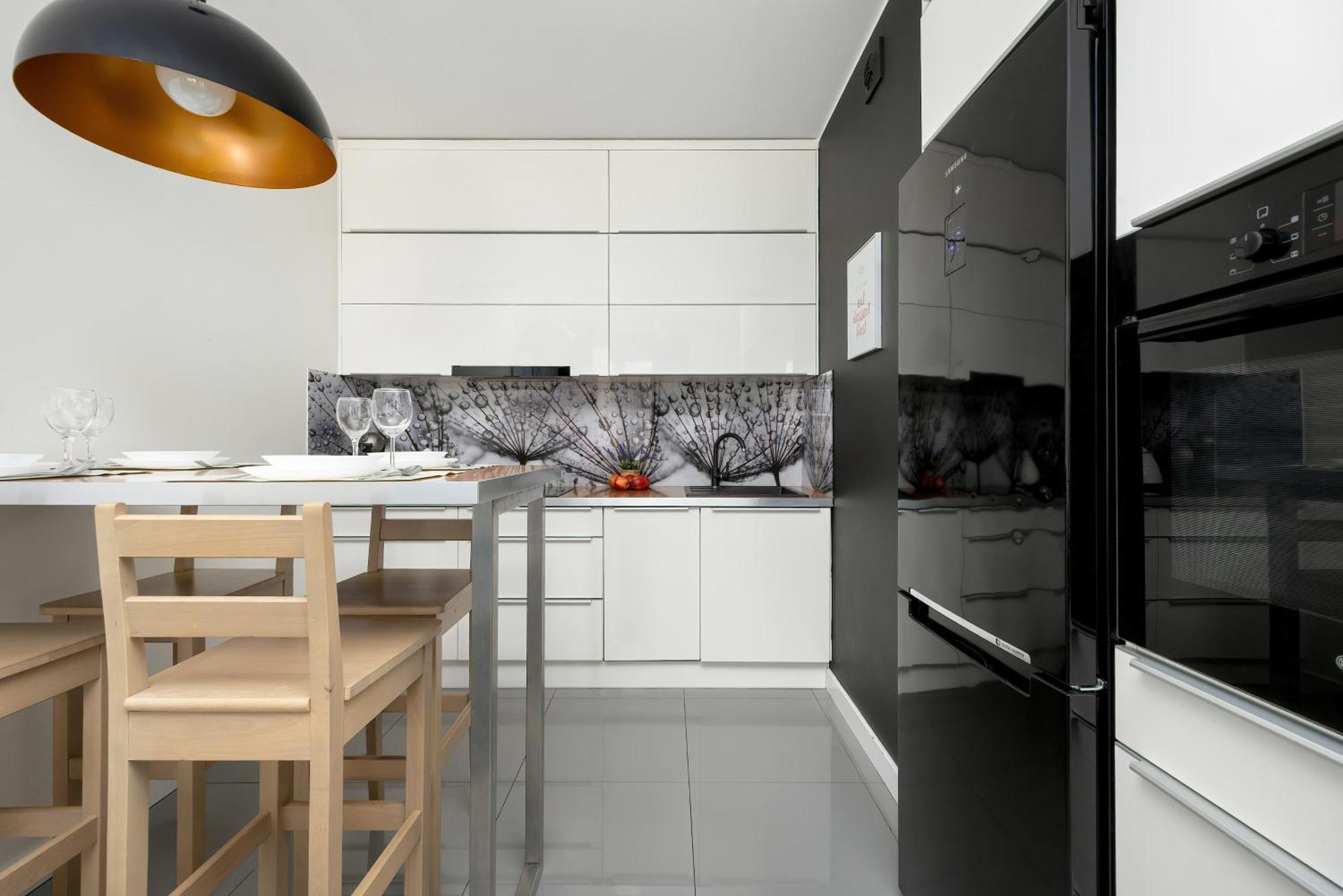 Apartment Rakowska Warsaw Wlochy By Noclegi Renters Luaran gambar