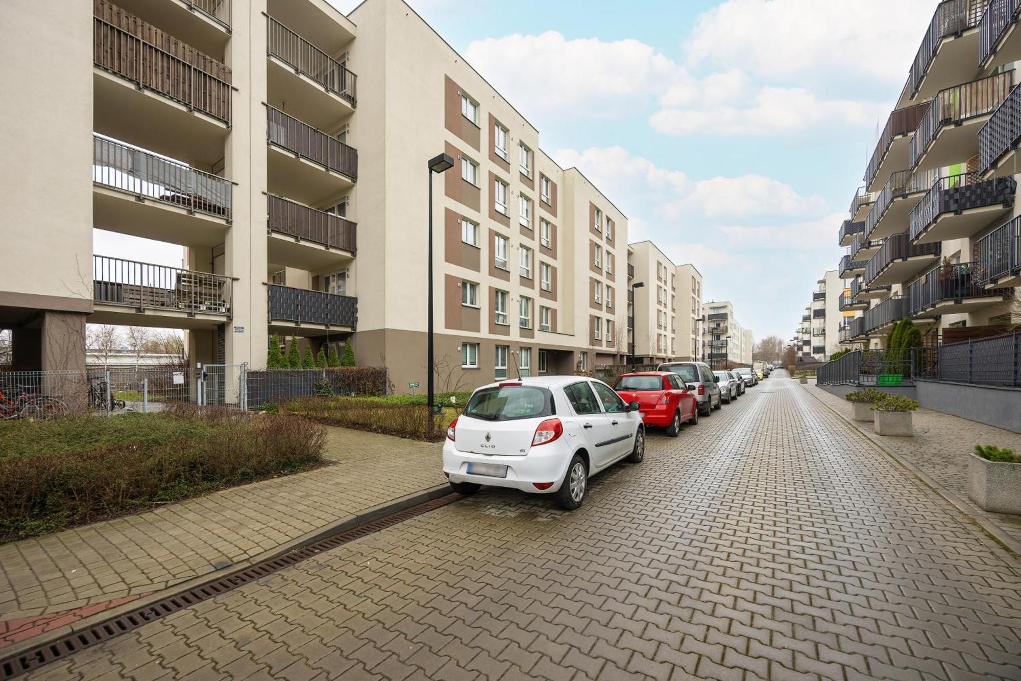 Apartment Rakowska Warsaw Wlochy By Noclegi Renters Luaran gambar