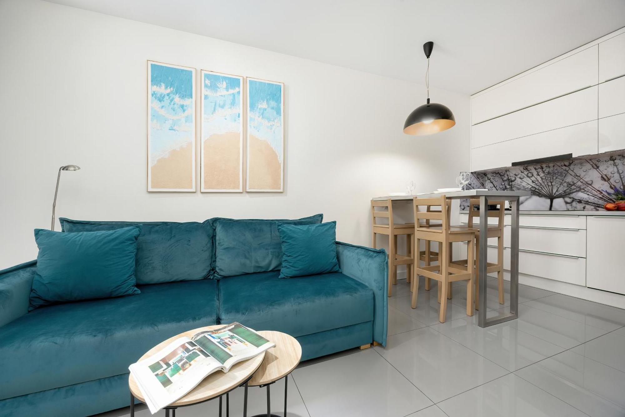 Apartment Rakowska Warsaw Wlochy By Noclegi Renters Luaran gambar