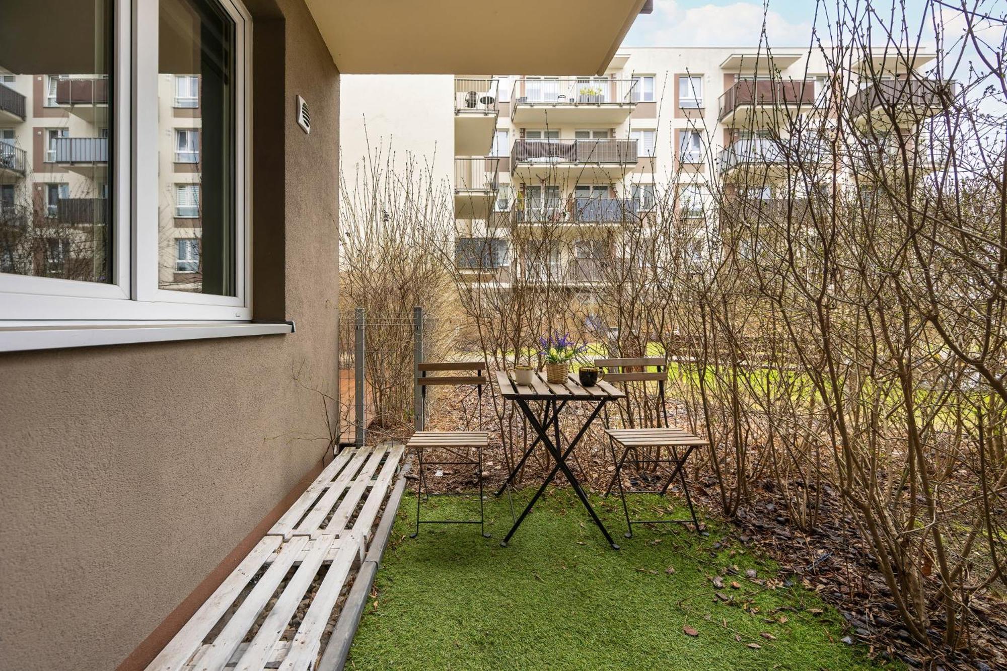 Apartment Rakowska Warsaw Wlochy By Noclegi Renters Luaran gambar